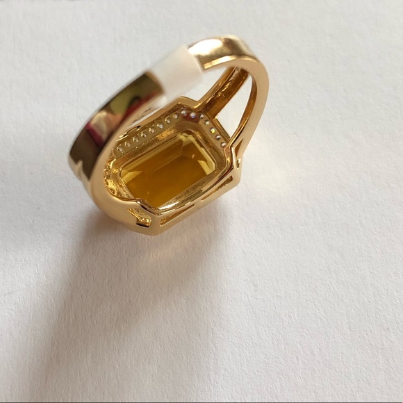 🧡 Faux Topaz Cushion Cut Ring 🧡 - Picture 5 of 5